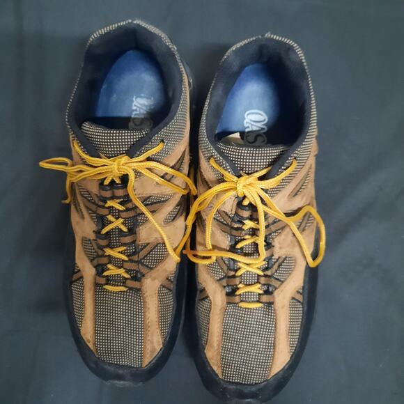 Oxfords_&_Derbys